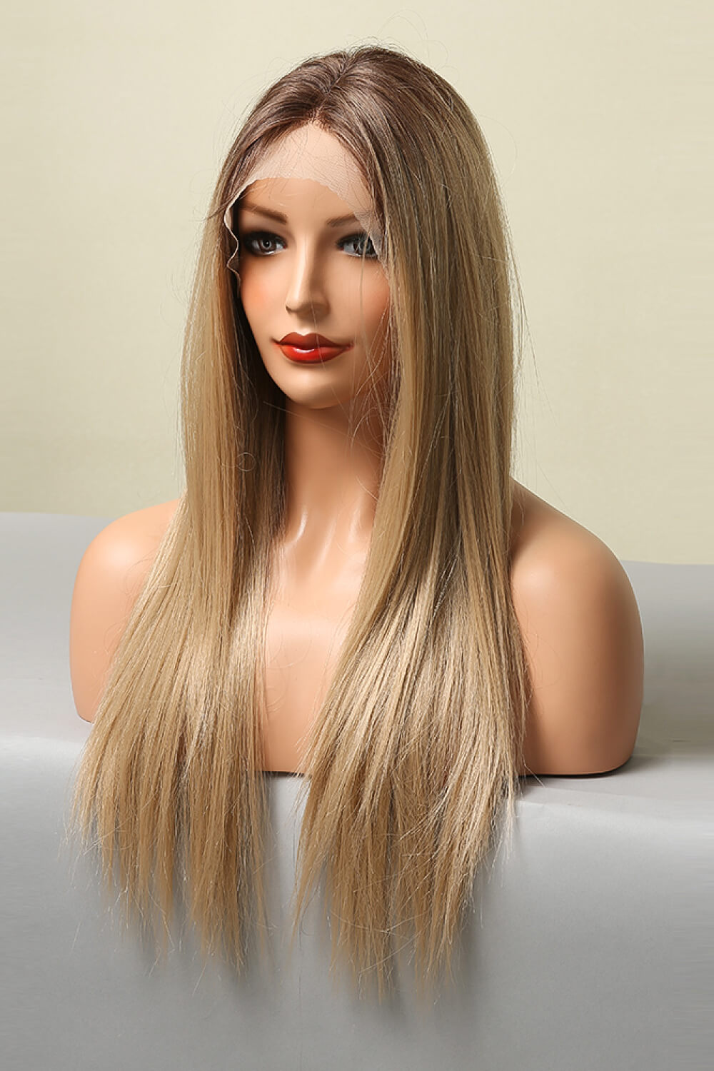 13*2‘’ Lace Front Wigs Synthetic Long Straight 26'' 150% Density COCO CRESS