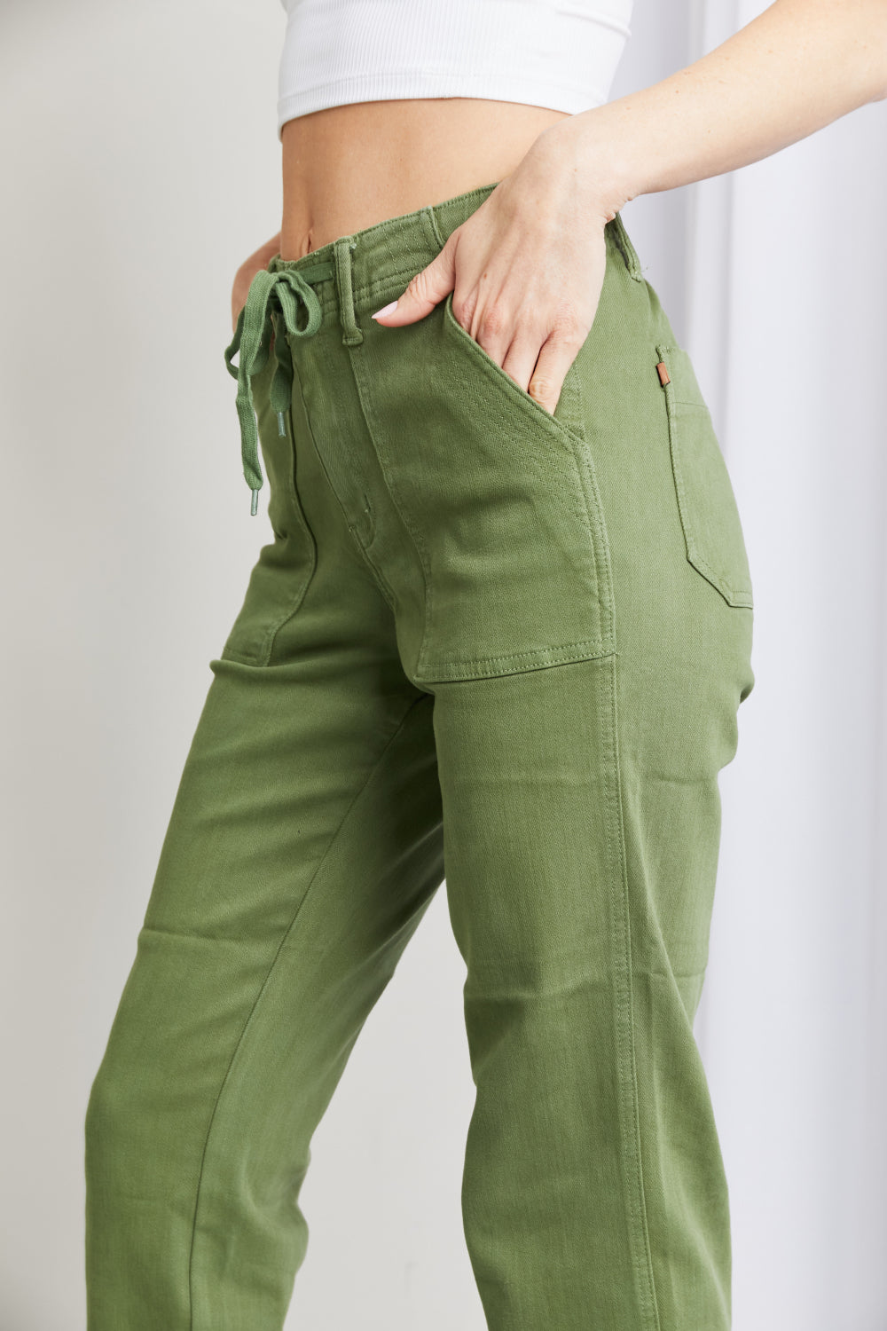 Judy Blue Full Size Drawstring Waist Pocket Jeans COCO CRESS