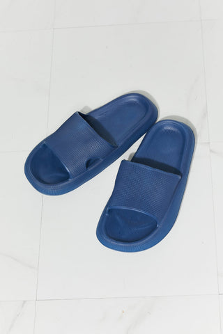 MMShoes Arms Around Me Open Toe Slide in Navy COCO CRESS