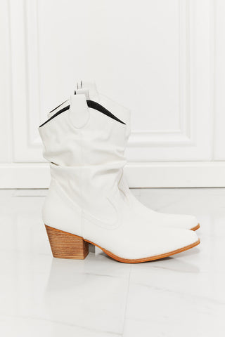MMShoes Better in Texas Scrunch Cowboy Boots in White COCO CRESS