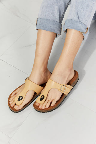 MMShoes Drift Away T-Strap Flip-Flop in Sand COCO CRESS