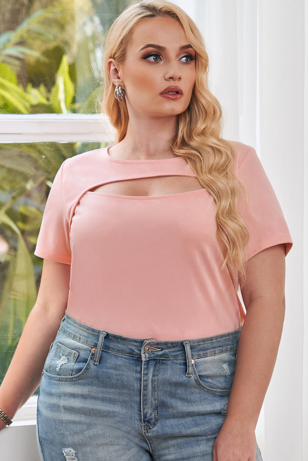 Plus Size Cutout Round Neck Short Sleeve Tee COCO CRESS