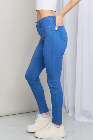 YMI Jeanswear Kate Hyper-Stretch Full Size Mid-Rise Skinny Jeans in Electric Blue COCO CRESS